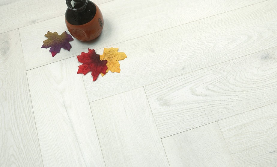 Ламинат SPC AquaMax Дуб Шенонсо (640*128*4 мм) — купить в Великом Новгороде