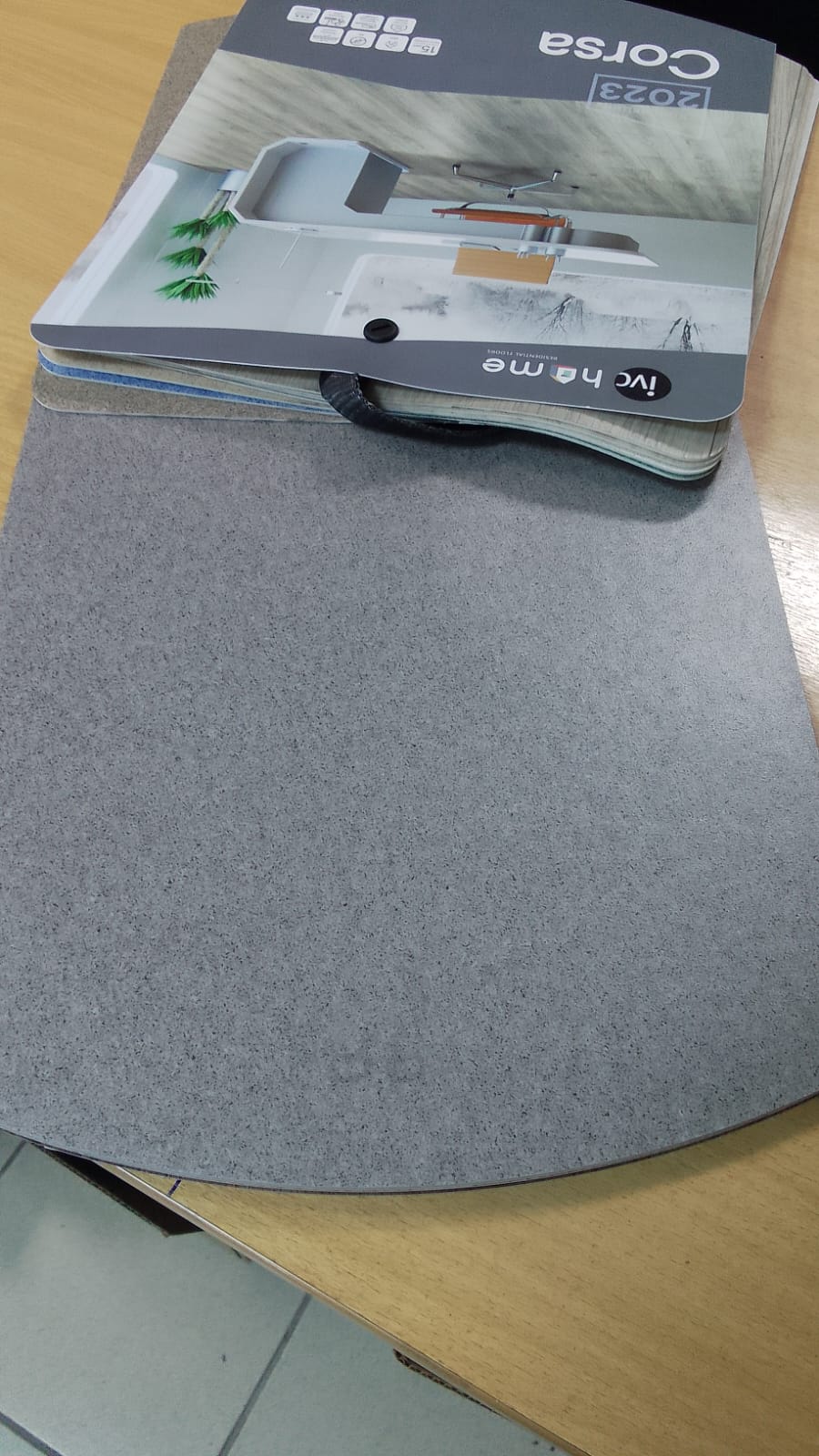 Линолеум полукоммерческий "IVC" Corsa Marras T96 (3м) — купить в Великом Новгороде