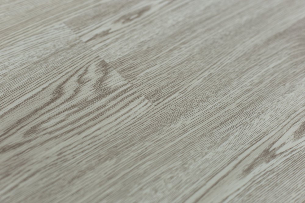 Замковая ПВХ плитка "Art Tile" Ясень Мокко (920*150*4 мм) — купить в Великом Новгороде