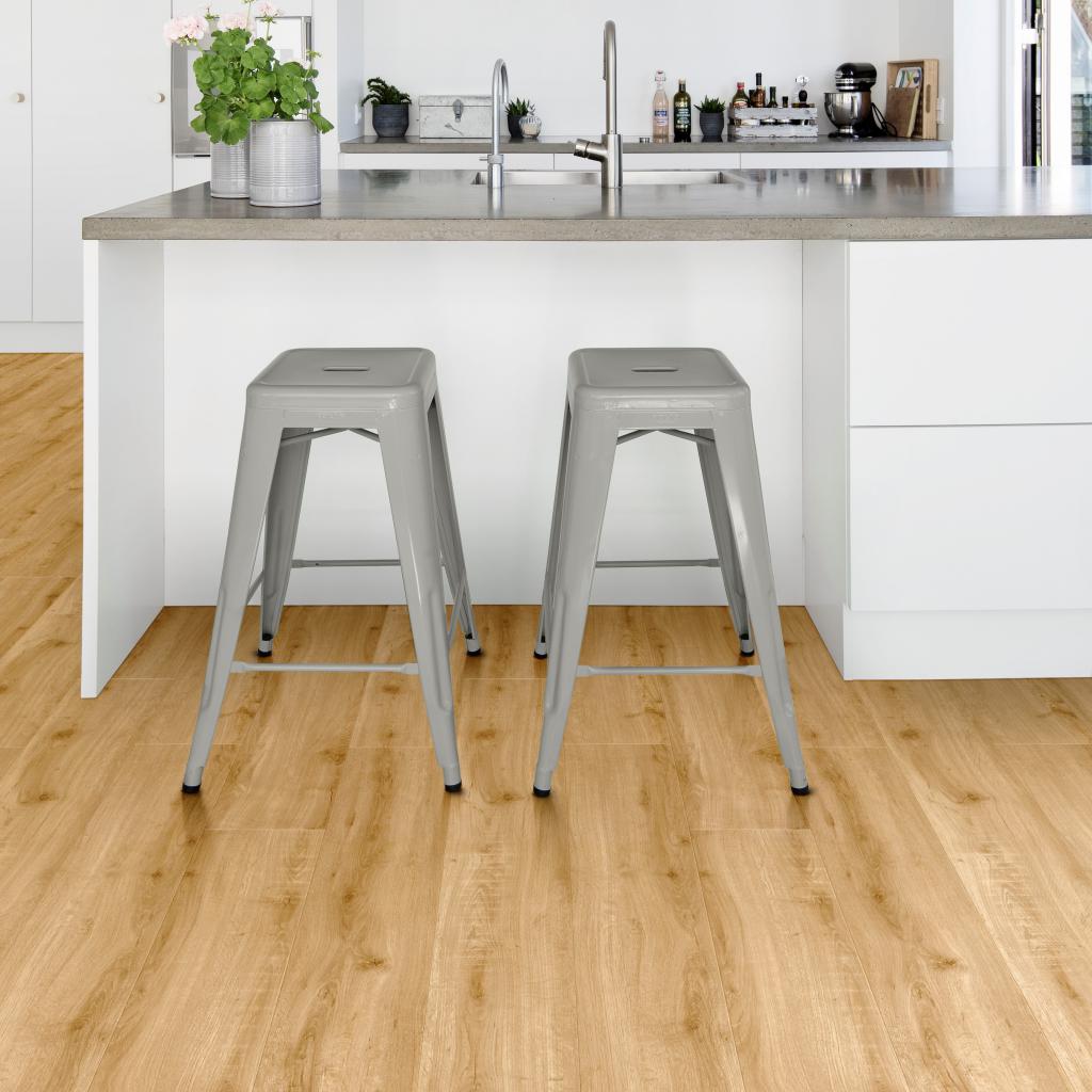 SPC ламинат "Adelar" Solida Acoustic 04270 European Oak (1219*178*5 мм) — купить в Великом Новгороде