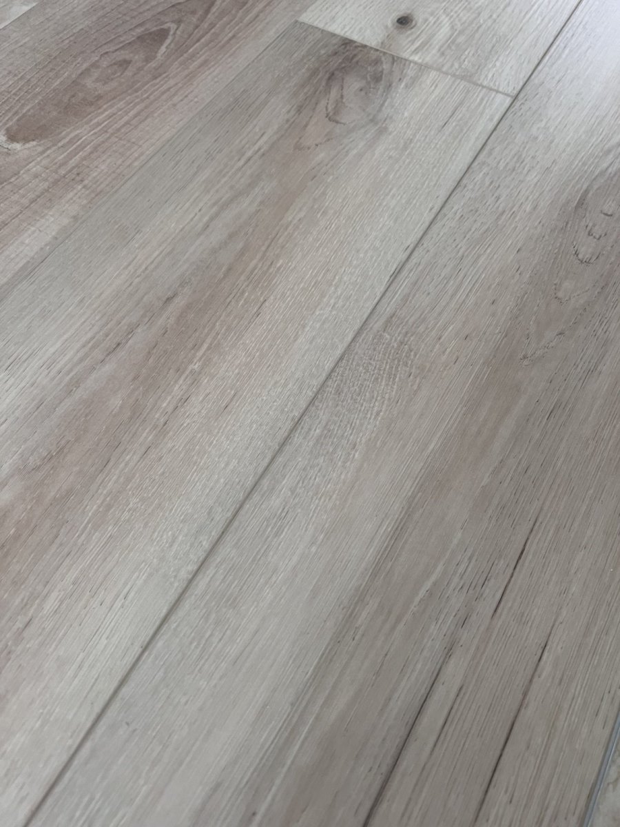 SPC ламинат "OneFloor" ЕСО 5021 (4V фаска) (1220*184*4 мм) — купить в Великом Новгороде