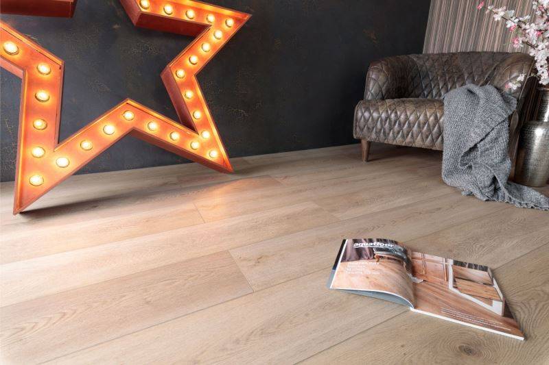 Замковая ПВХ плитка "Aquafloor" AF8023XXL (1800*228*8 мм) — купить в Великом Новгороде