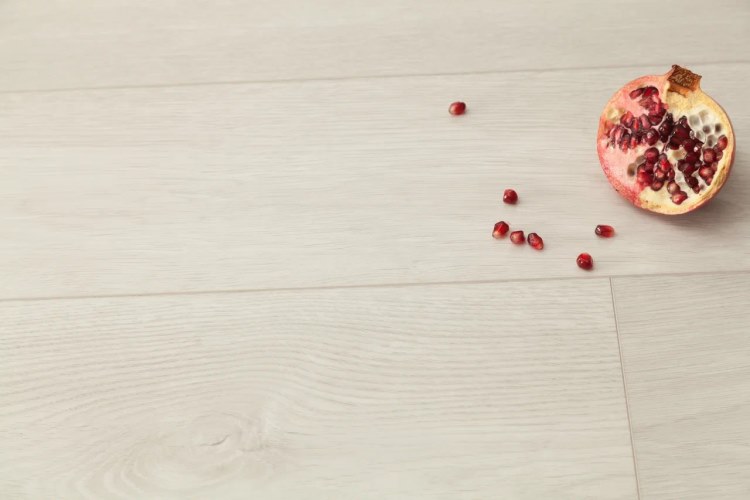 Плитка ПВХ "Bonkeel" Line 101 (1220*183*4 мм) — купить в Великом Новгороде