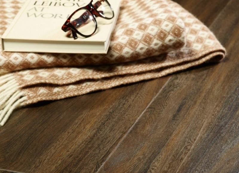 Линолеум бытовой "IVC" Woodlike Edgewood W48 (3м) — купить в Великом Новгороде