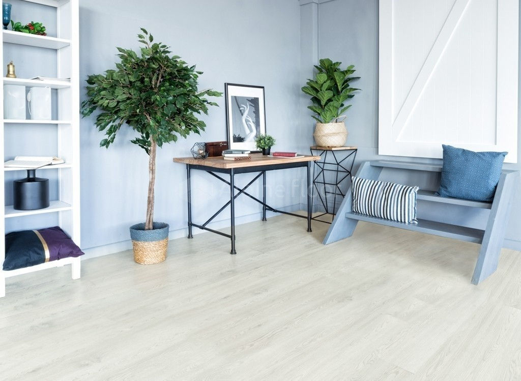 Кварцвиниловая плитка "Alpine Floor" Дуб Светлый  (1219*184*2мм) — купить в Великом Новгороде