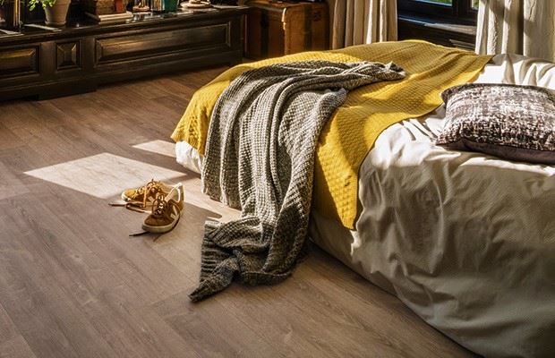 Линолеум бытовой "IVC" Golf Satin Oak 561 (3м) — купить в Великом Новгороде