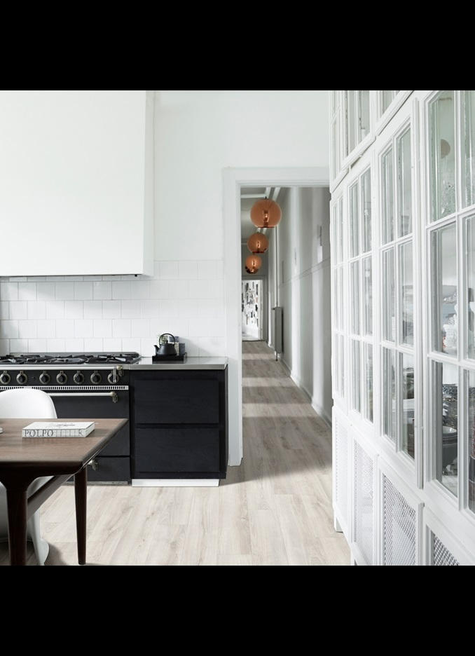 Замковая ПВХ плитка Shelby Oak 113 (1251*189*5 мм) — купить в Великом Новгороде