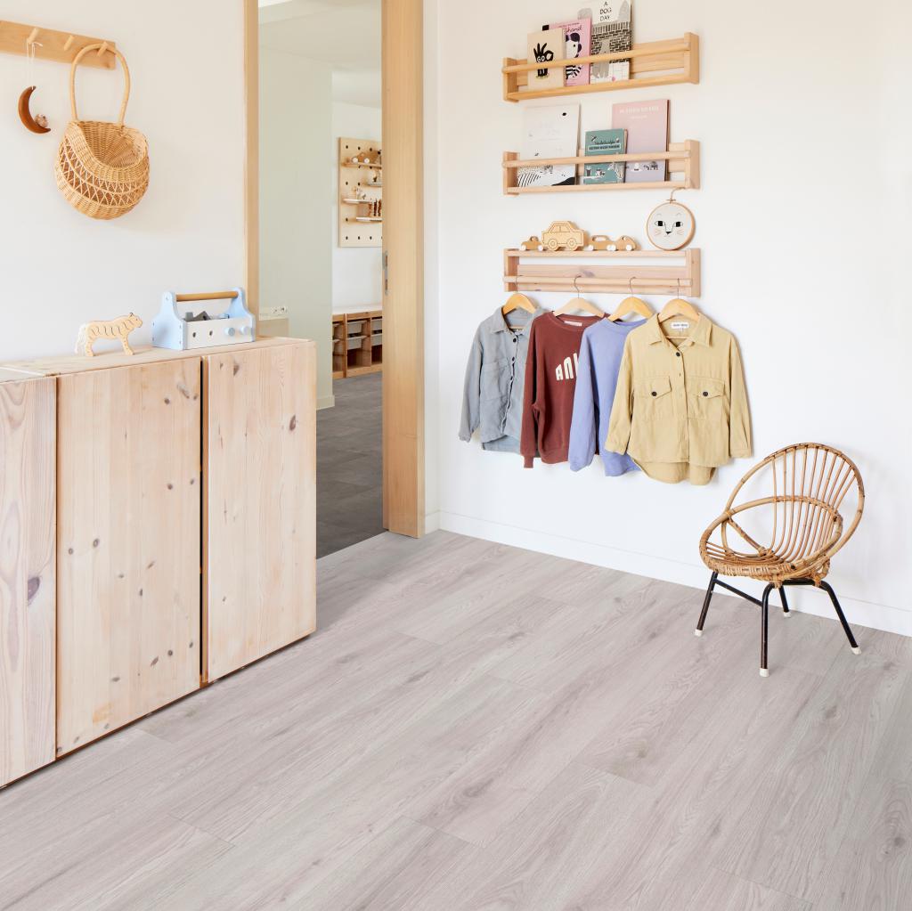 SPC ламинат "Adelar" Eterna Easy 05221 Chapman Oak (1220*181*5 мм) — купить в Великом Новгороде