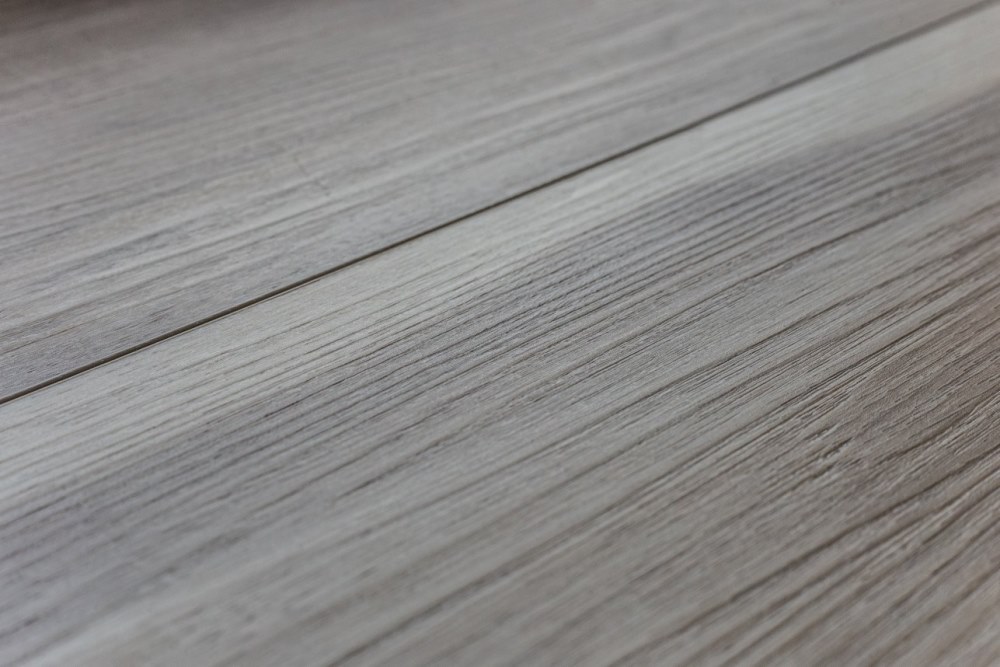 Замковая ПВХ плитка "Art Tile" Тис Юге (1220*152*5 мм) — купить в Великом Новгороде