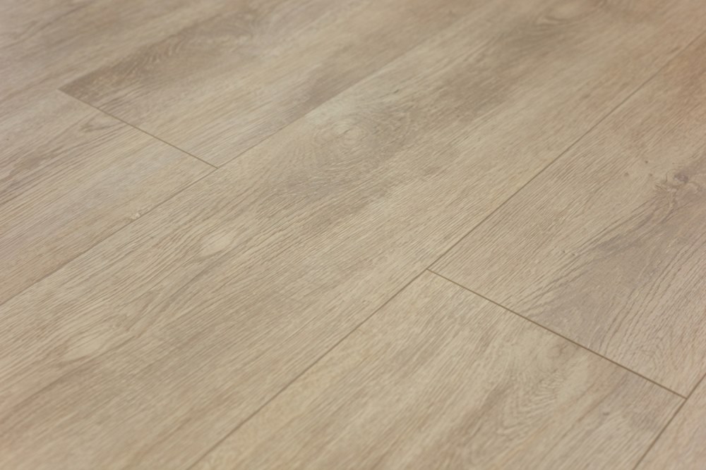 Плитка каменно-полимерная "Art Tile" Граб Емар (1220*199*9 мм) — купить в Великом Новгороде