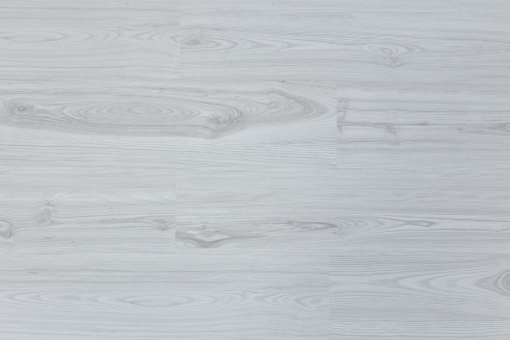 Кварцвиниловая плитка "Art Tile" Ясень Норд (900*150*3,5 мм) — купить в Великом Новгороде