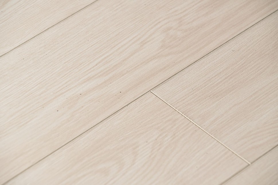 Виниловый ламинат "Bonkeel" Style Дуб Фокси (1200*125*4 мм) — купить в Великом Новгороде