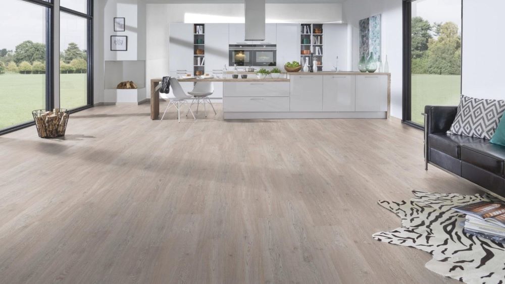 Ламинат Дуб Белый Масляный 33 класс "Krono original" Forte Classic 5552 oak (1285*192*8 мм) — купить в Великом Новгороде