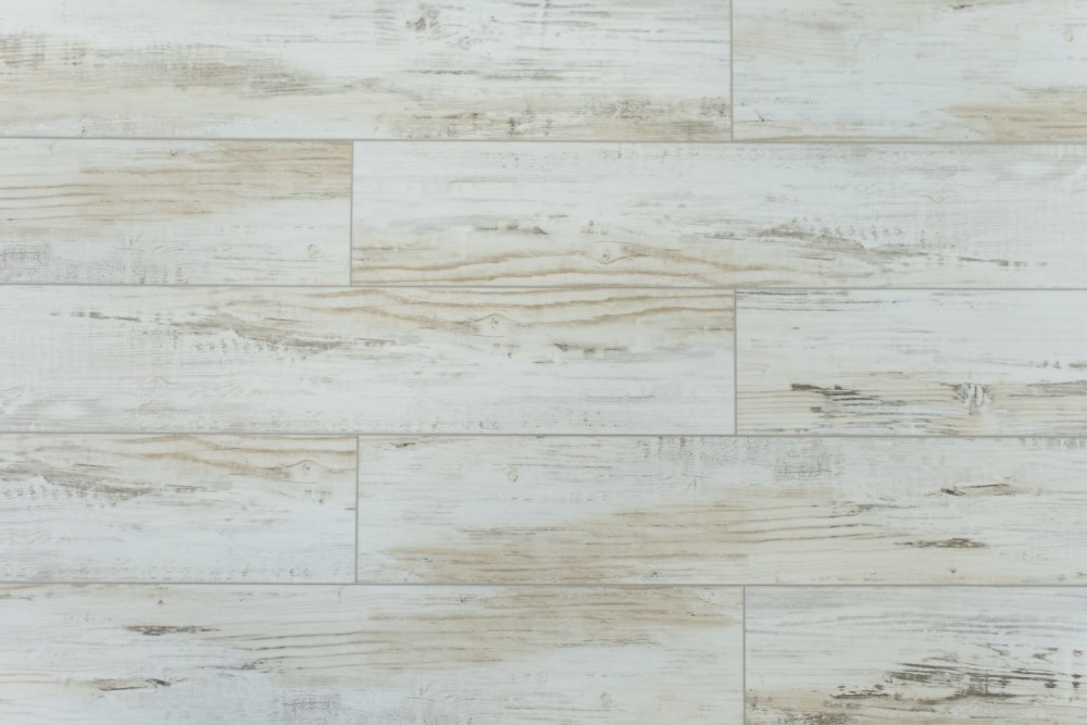 Замковая ПВХ плитка "Art Tile" Берёза Прованс (1220*152*5 мм) — купить в Великом Новгороде