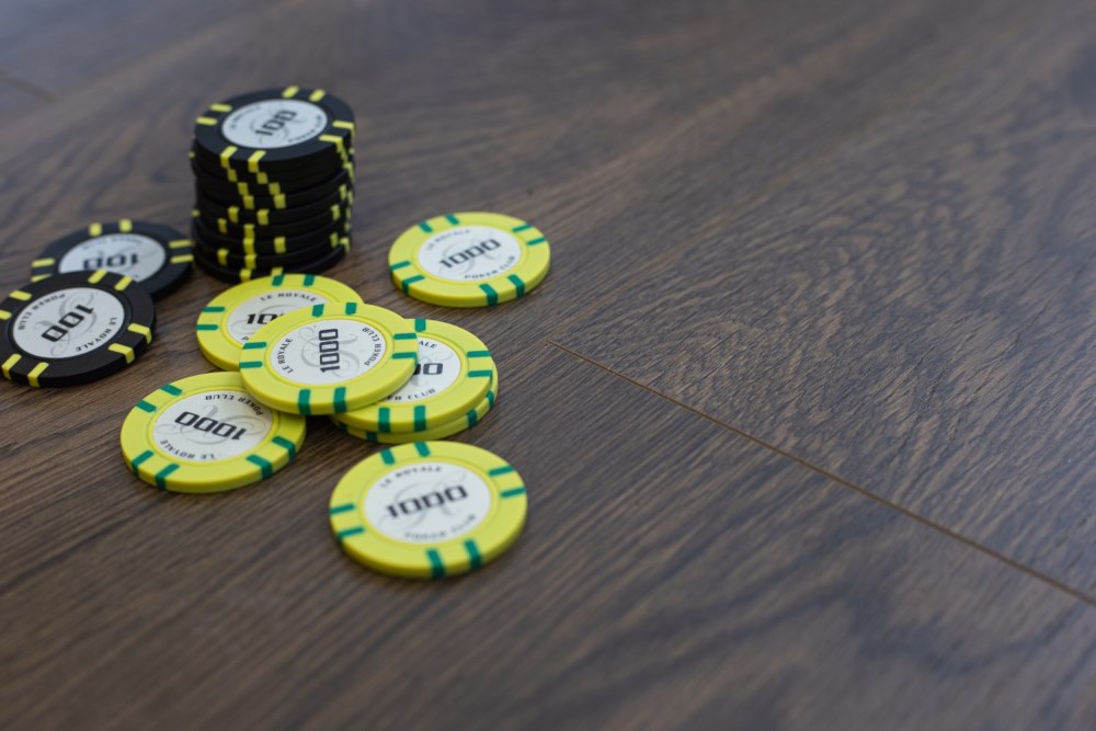 Плитка каменно-полимерная "Art Tile" Ясень Карамельный (1220*199*9 мм) — купить в Великом Новгороде