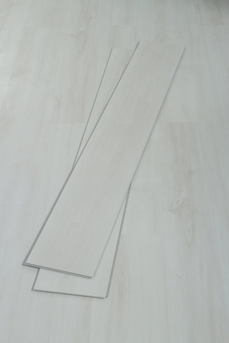 SPC ламинат "OneFloor" ЕСО 8055 (1220*184*4 мм) — купить в Великом Новгороде