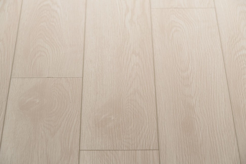 Виниловый ламинат "Bonkeel" Style Дуб Фокси (1200*125*4 мм) — купить в Великом Новгороде