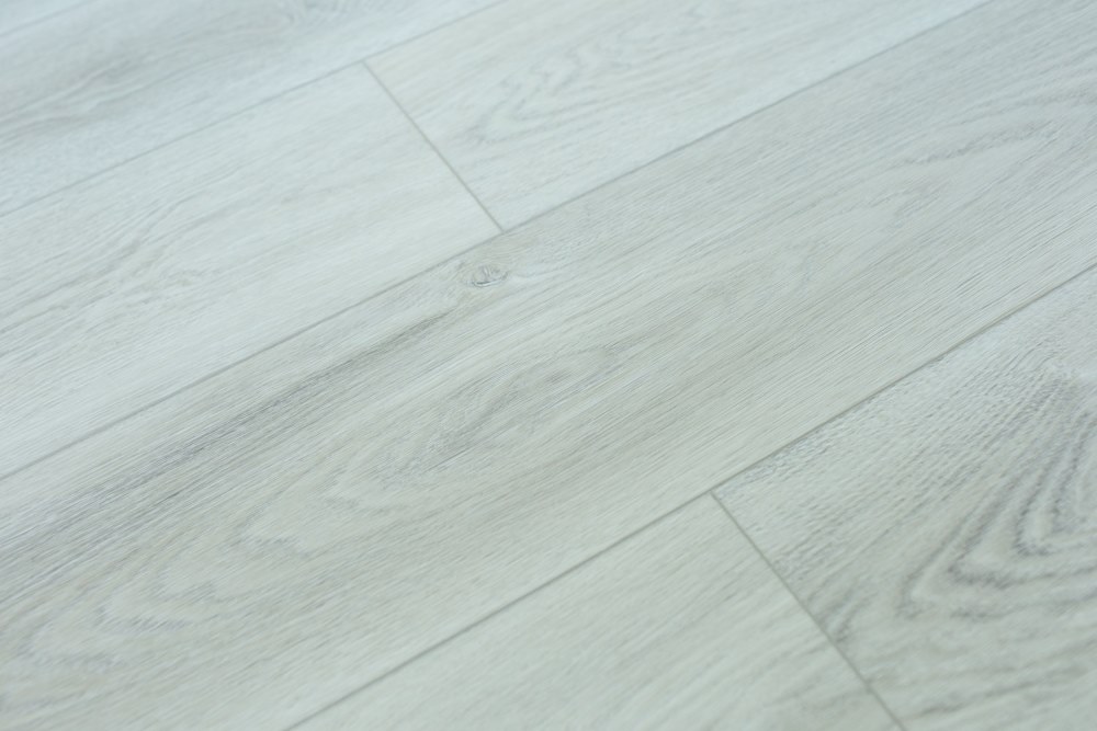 Замковая ПВХ плитка "Art Tile" Дуб Ланкастер (1200*183*6 мм) — купить в Великом Новгороде