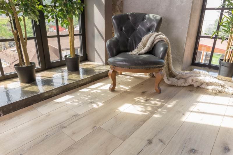 Замковая ПВХ плитка "Aquafloor" AF8004XL (1524*228*8 мм) — купить в Великом Новгороде