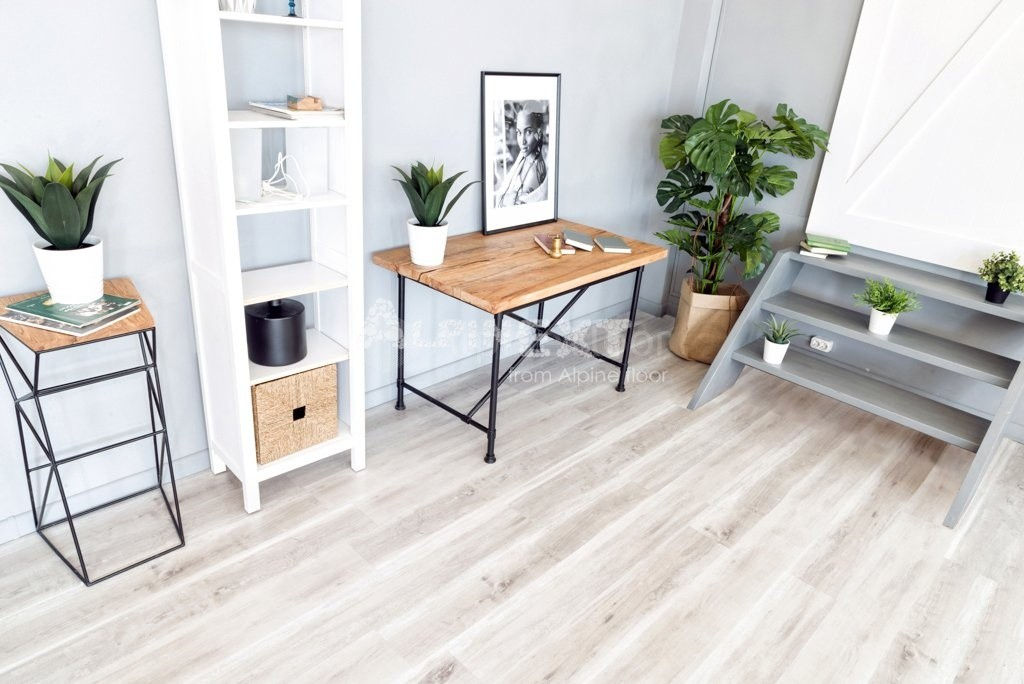 Замковая ПВХ плитка "Alpine Floor" Дуб выбеленный  (1220*183*4мм) — купить в Великом Новгороде