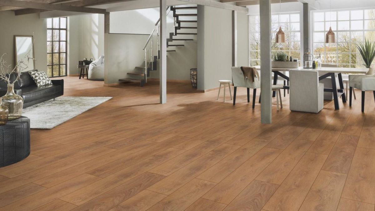 Ламинат "Kronospan" Super Natural Classic Дуб Харлех 8573 (1285*192*8 мм) — купить в Великом Новгороде