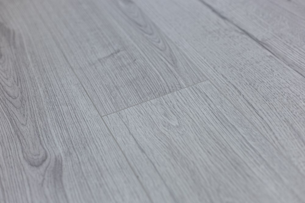 Плитка каменно-полимерная "Art Tile" Дуб Тесей (1220*181*5,5 мм) — купить в Великом Новгороде