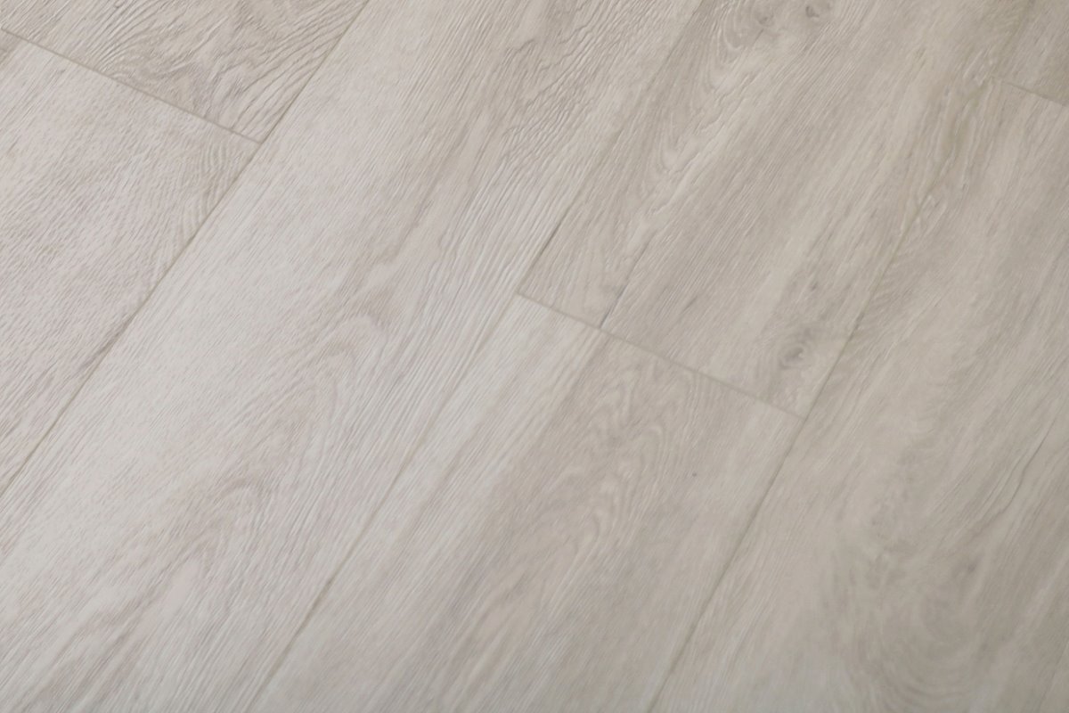 SPC ламинат "Profield" Дуб Кьявари (1220*184*4 мм) — купить в Великом Новгороде